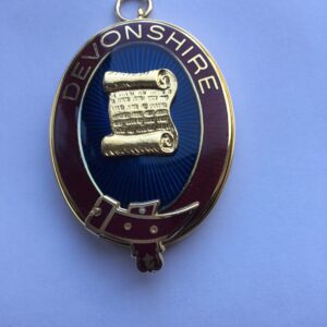 Mark Provincial Collar Jewel